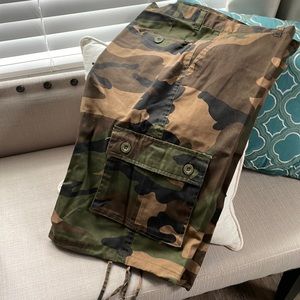 Camo cargo shorts